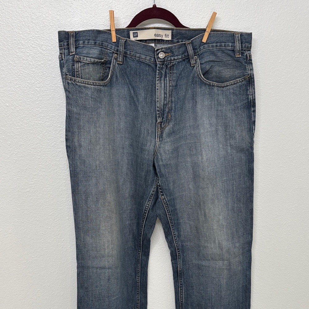 GAP Relaxed Fit Men's Denim Jeans